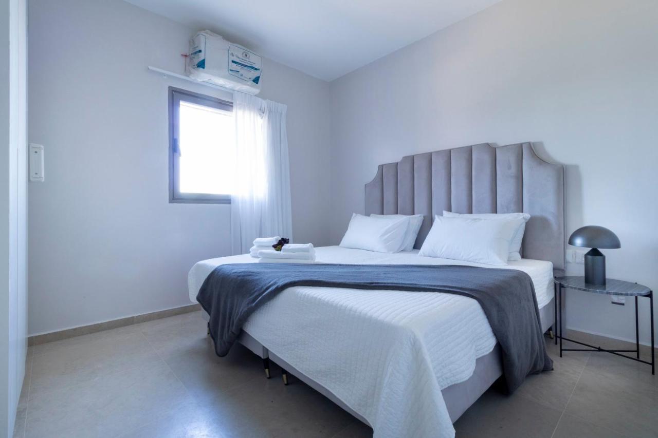 The Haneviim Suites - Isrentals Jerusalem Exterior photo