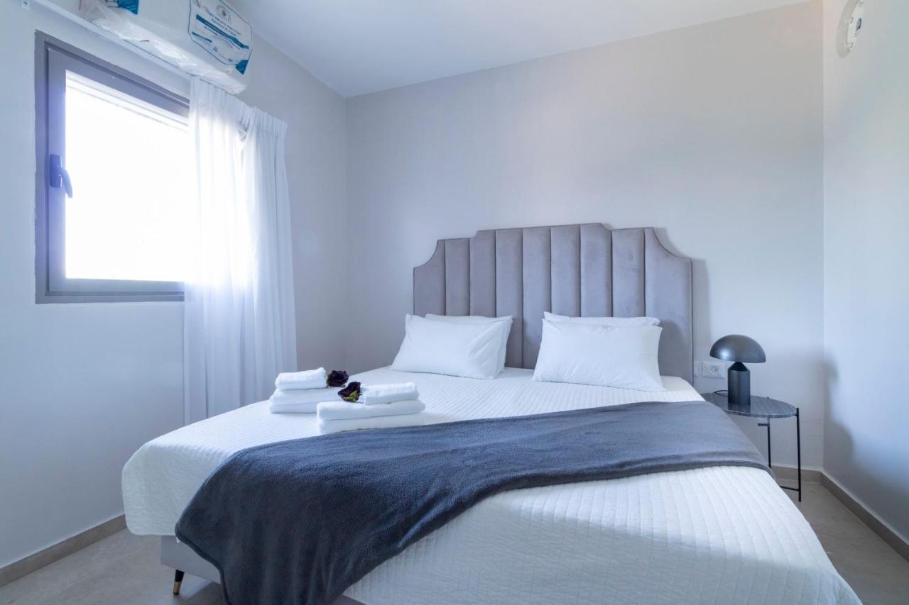 The Haneviim Suites - Isrentals Jerusalem Exterior photo