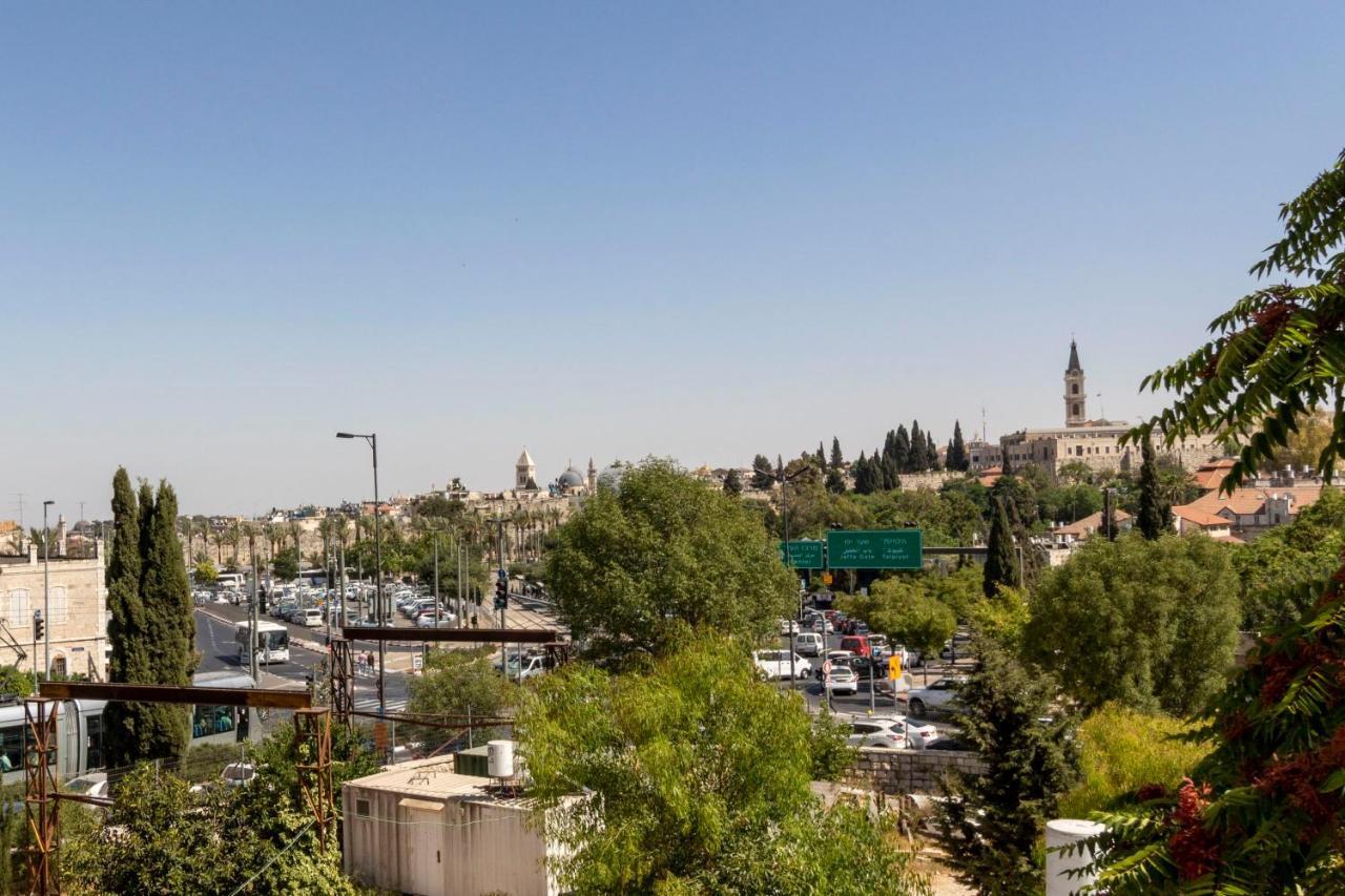 The Haneviim Suites - Isrentals Jerusalem Exterior photo