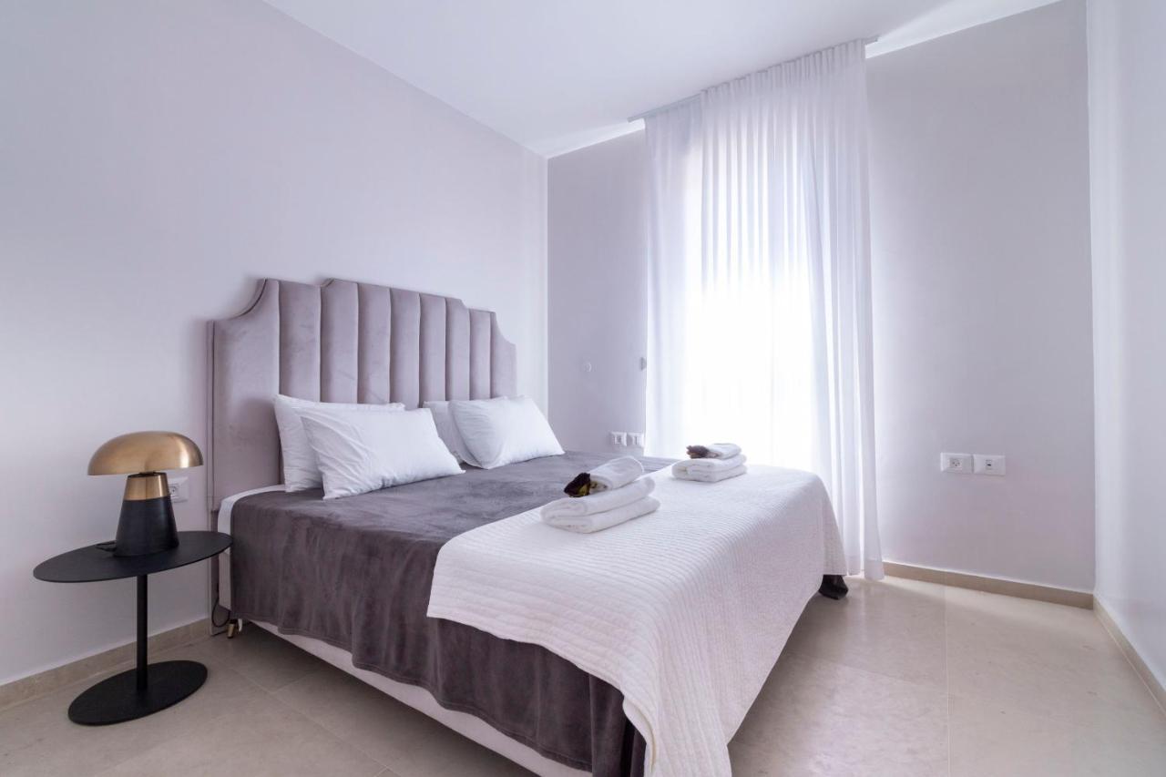 The Haneviim Suites - Isrentals Jerusalem Exterior photo