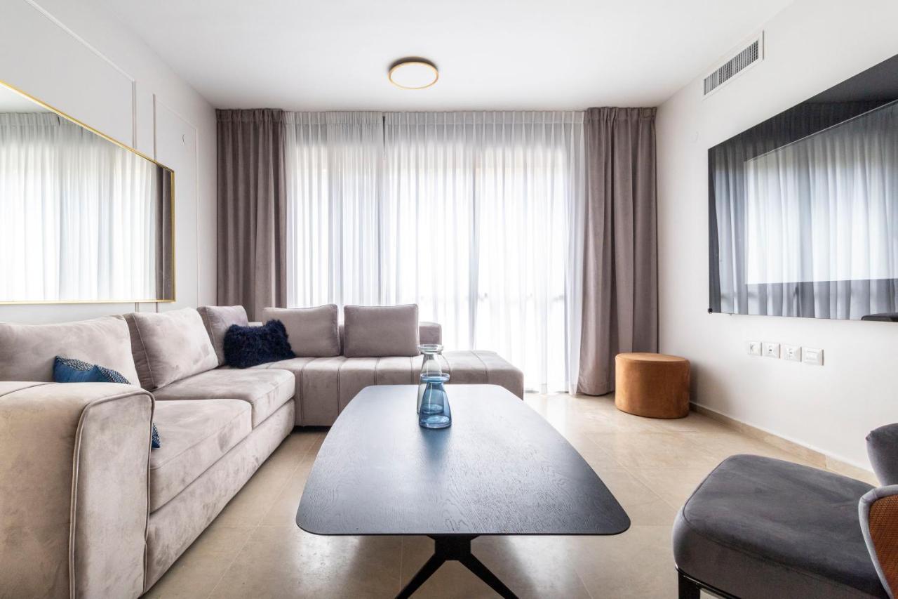 The Haneviim Suites - Isrentals Jerusalem Exterior photo