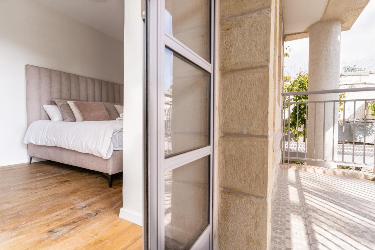 The Haneviim Suites - Isrentals Jerusalem Exterior photo
